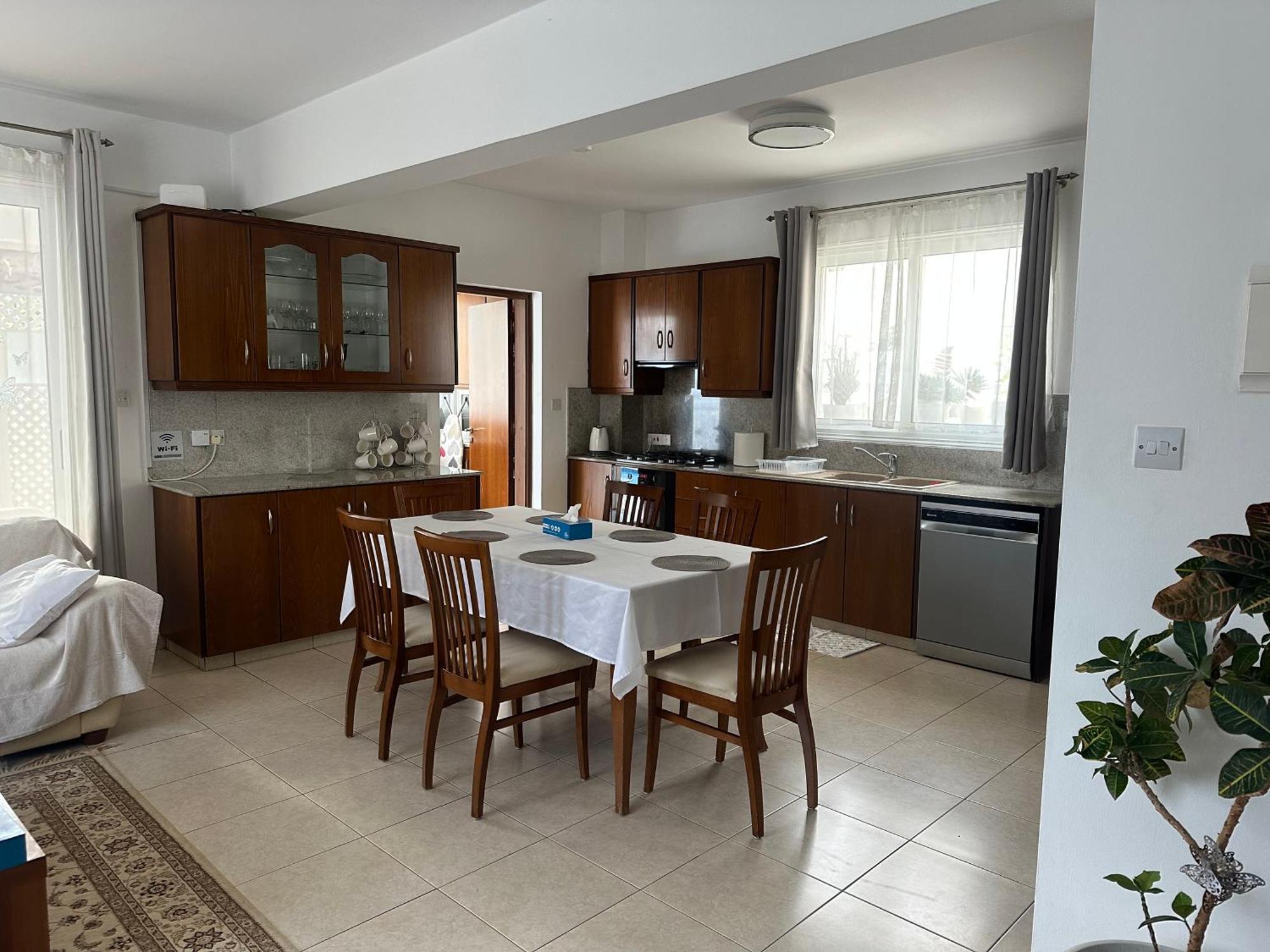Villa Andy-350 M From The Beach Larnaca Extérieur photo