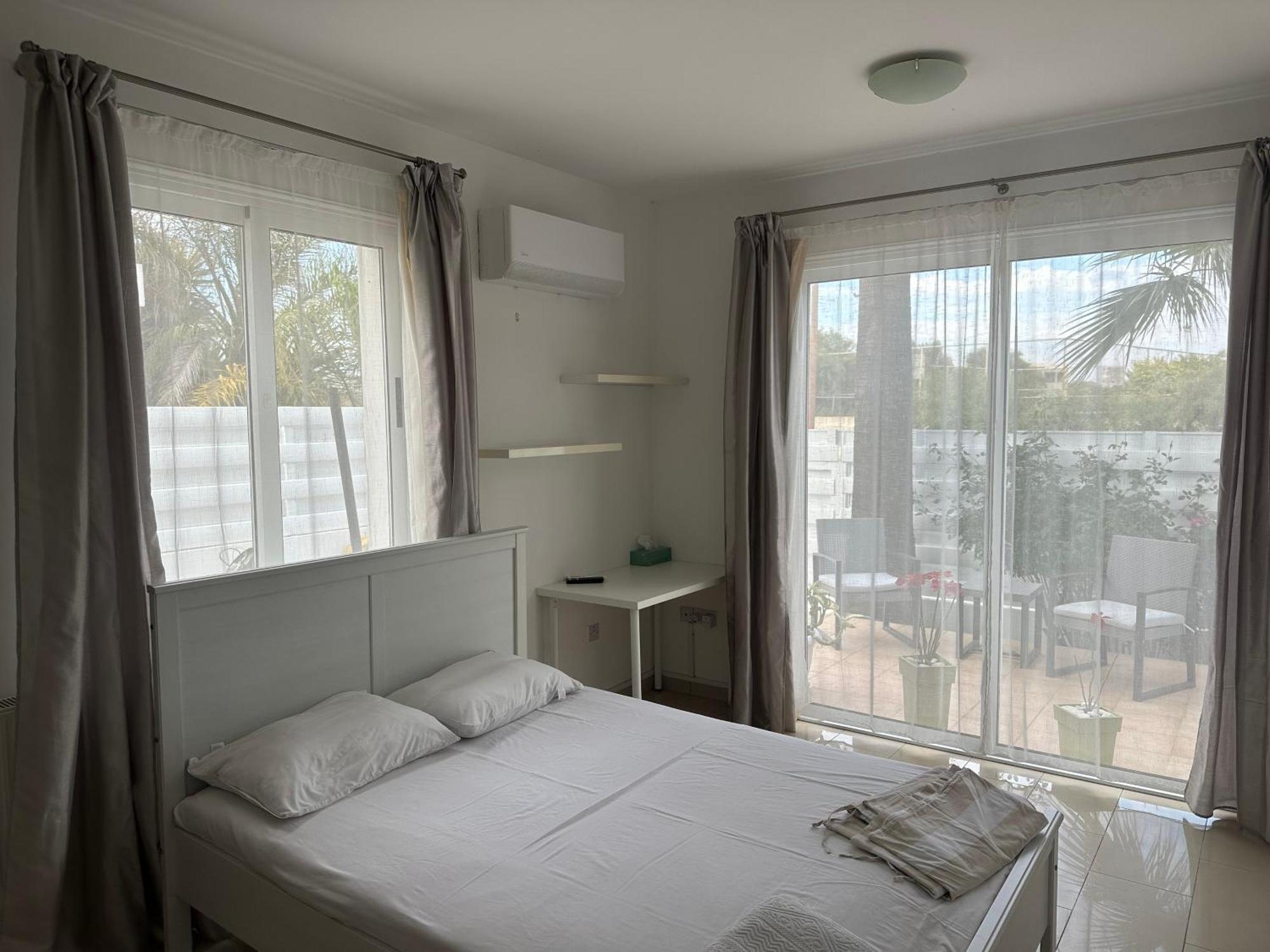 Villa Andy-350 M From The Beach Larnaca Extérieur photo