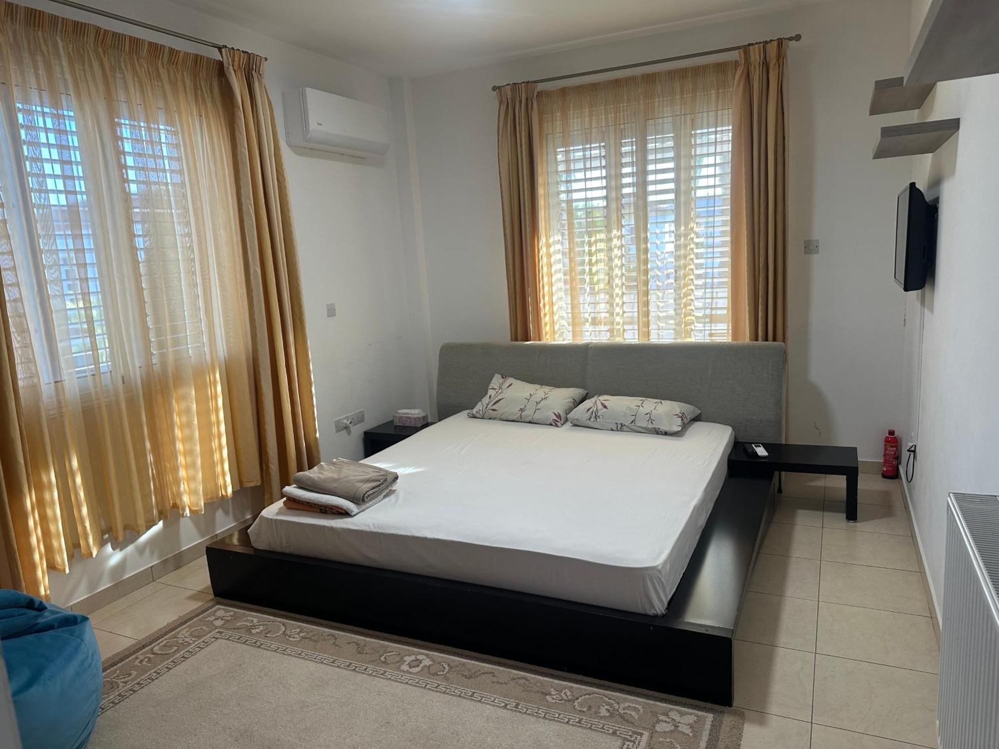 Villa Andy-350 M From The Beach Larnaca Extérieur photo